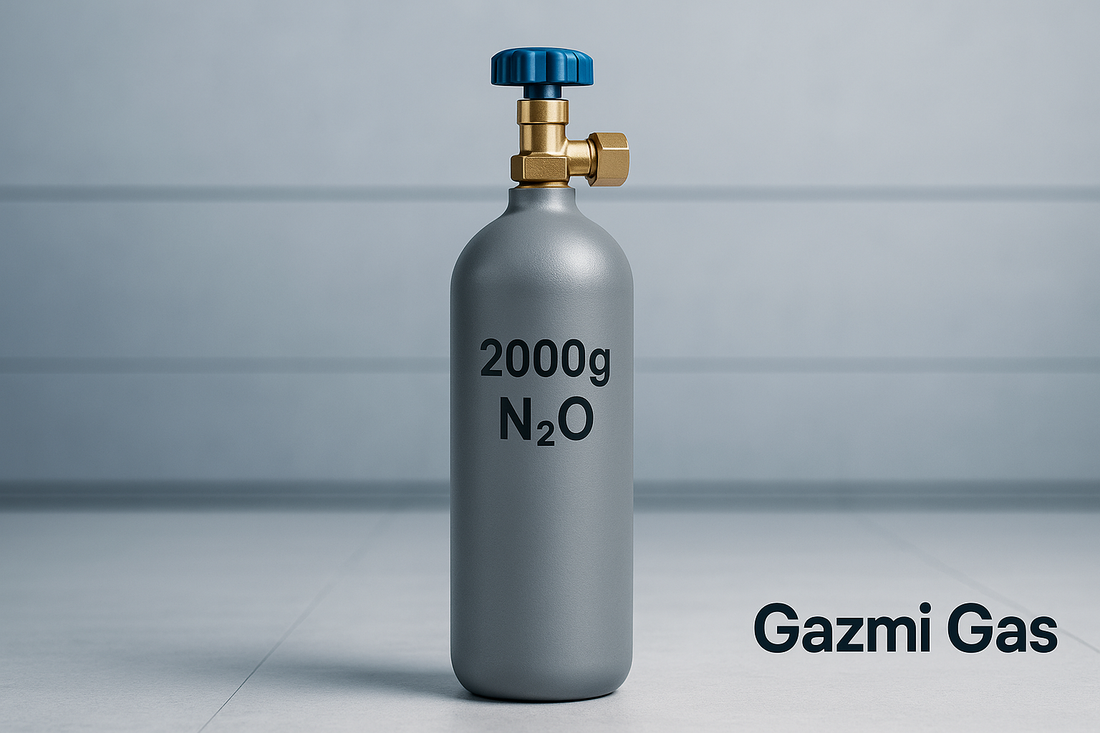 Gazmi Gas 2000g N₂O gas cylinder with brass valve on a clean background.